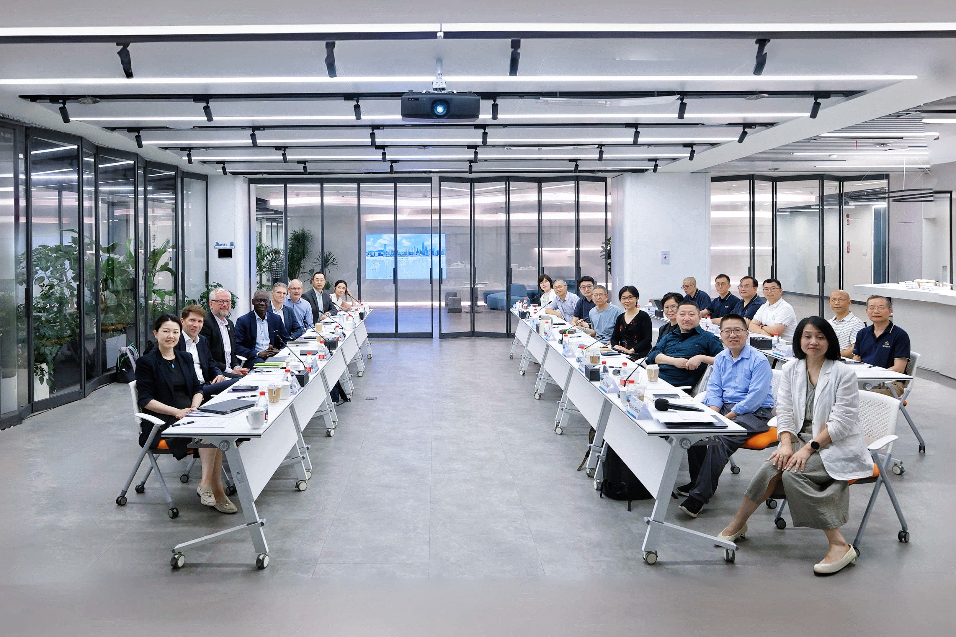 Boehringer Ingelheim Executive Team Visits SMART and SZBL