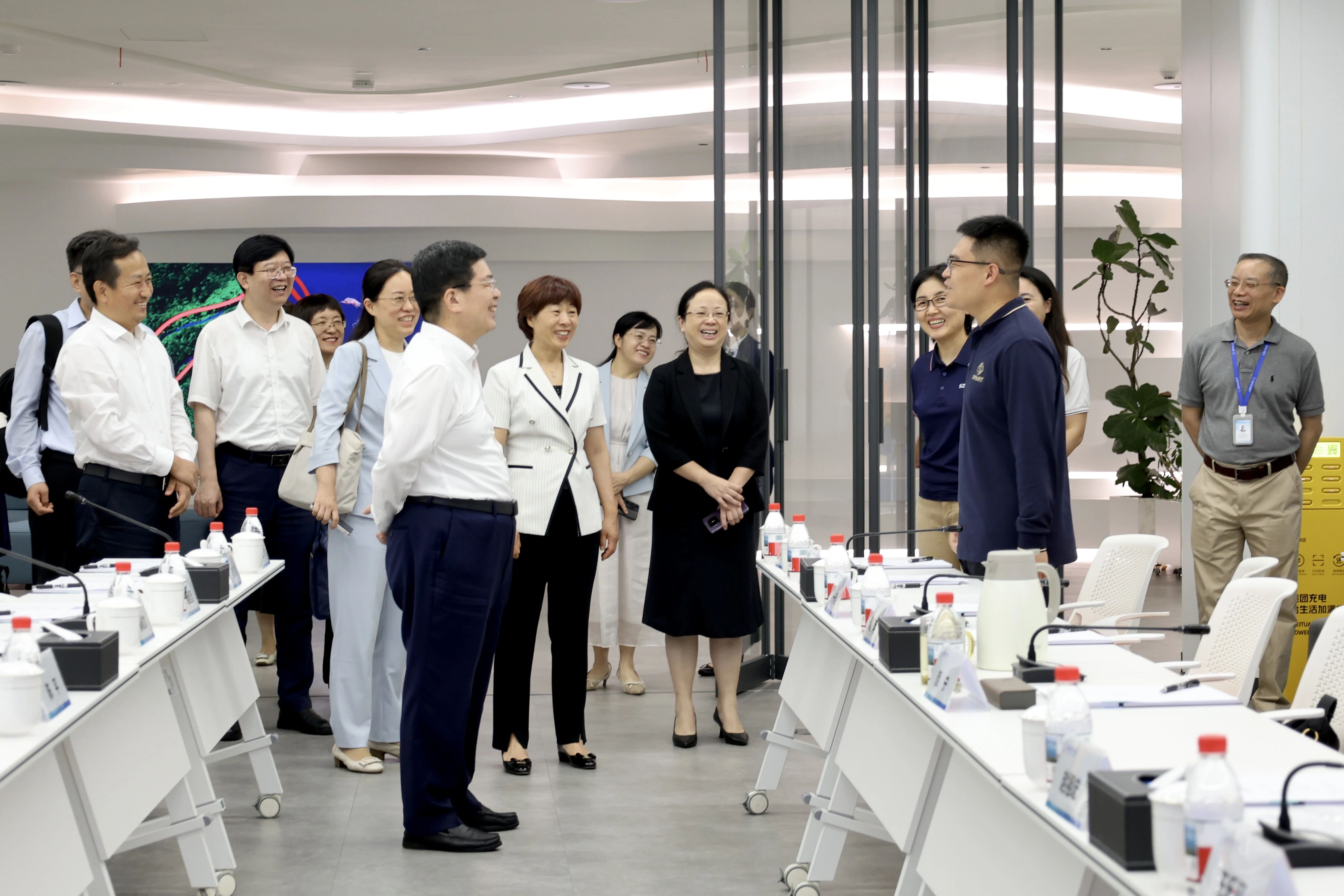山东省副省长陈平一行调研深圳医学科学院 共商鲁深科技创新合作新篇